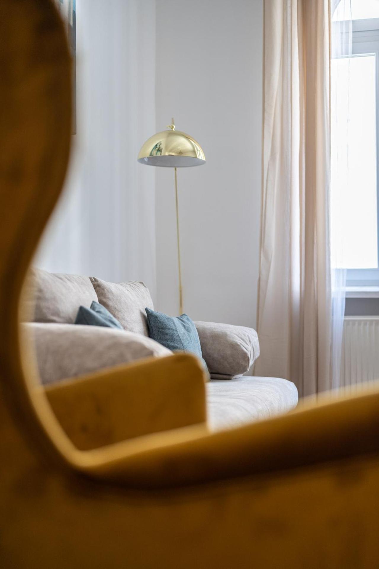 Deluxe And Cozy City Center Suite For 8Ppl 布达佩斯 外观 照片